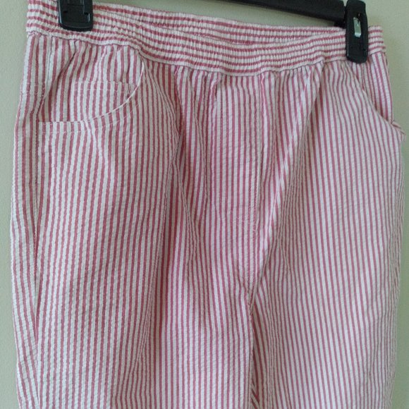 Quacker Factory Seersucker Striped Capris - Picture 1 of 7